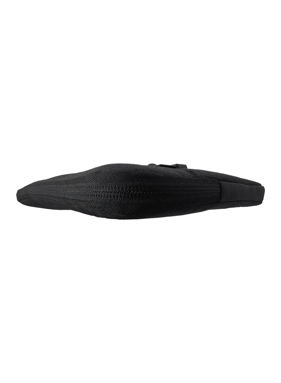 Itskins Performance Sleeve 360 For Apple Macbook Pro 16 Itskins Performance Sleeve 360 For Apple Macbook Pro 16